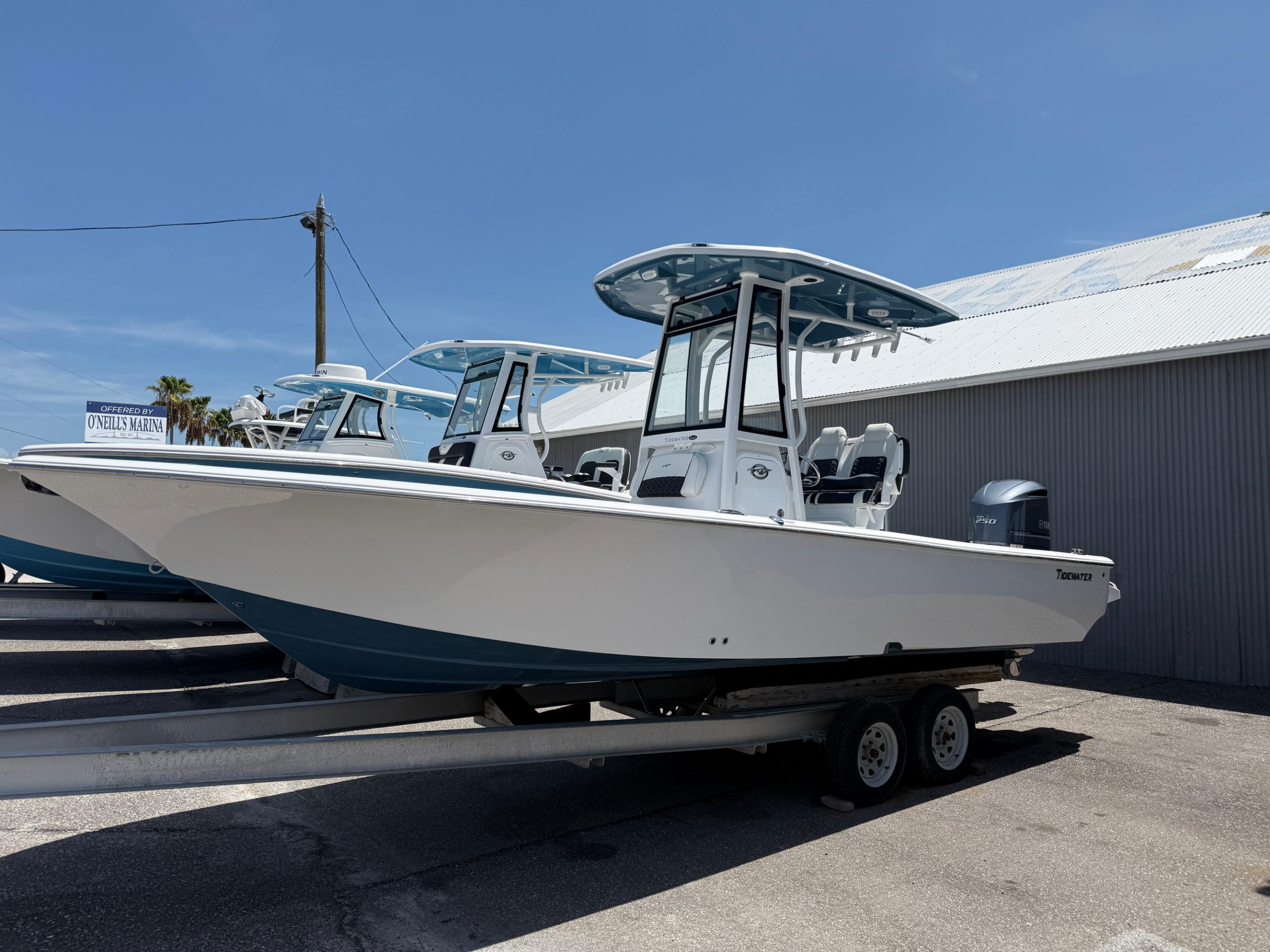 2027 Tidewater 2300 Carolina Bay