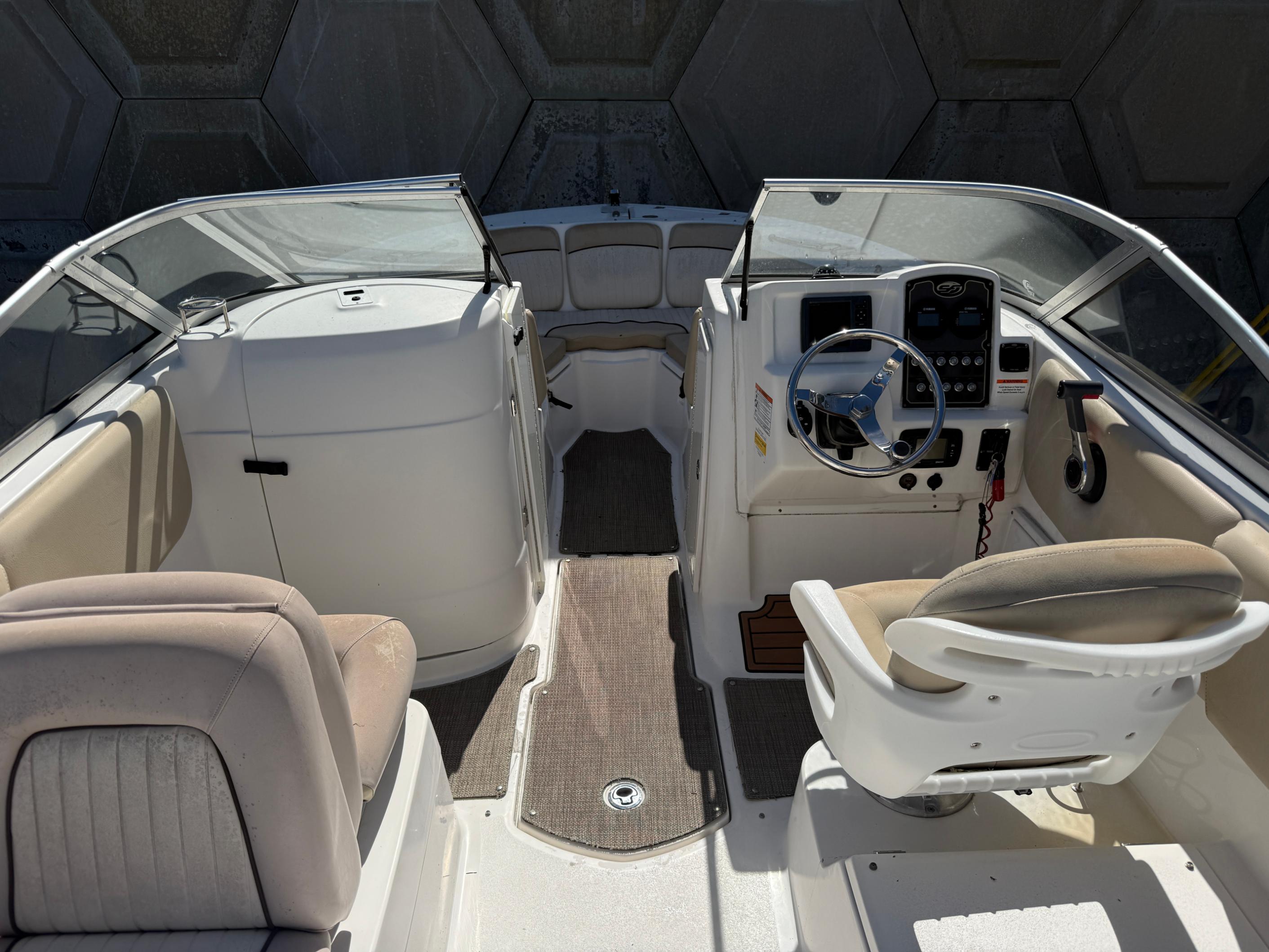 2016 Seafox 226 Traveler